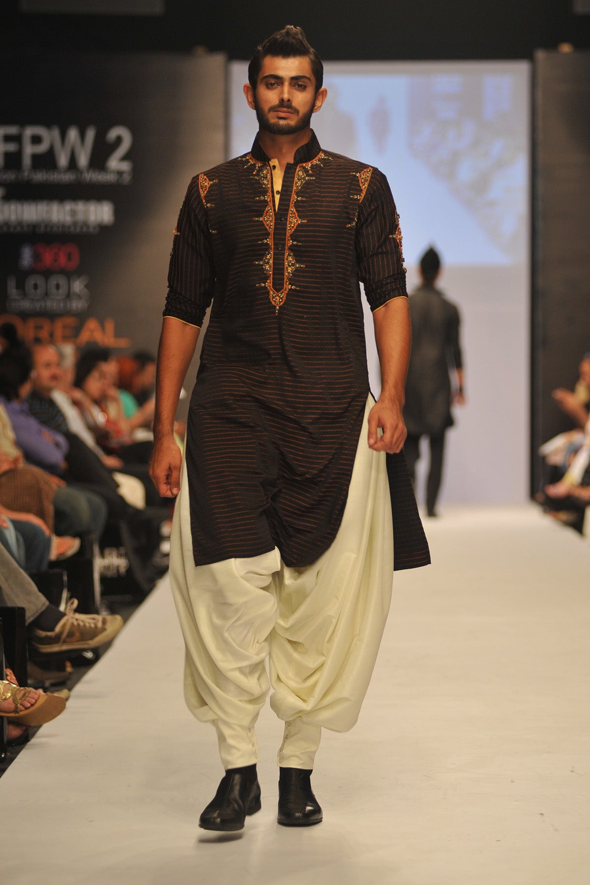 Kurta Pajama - K04B005