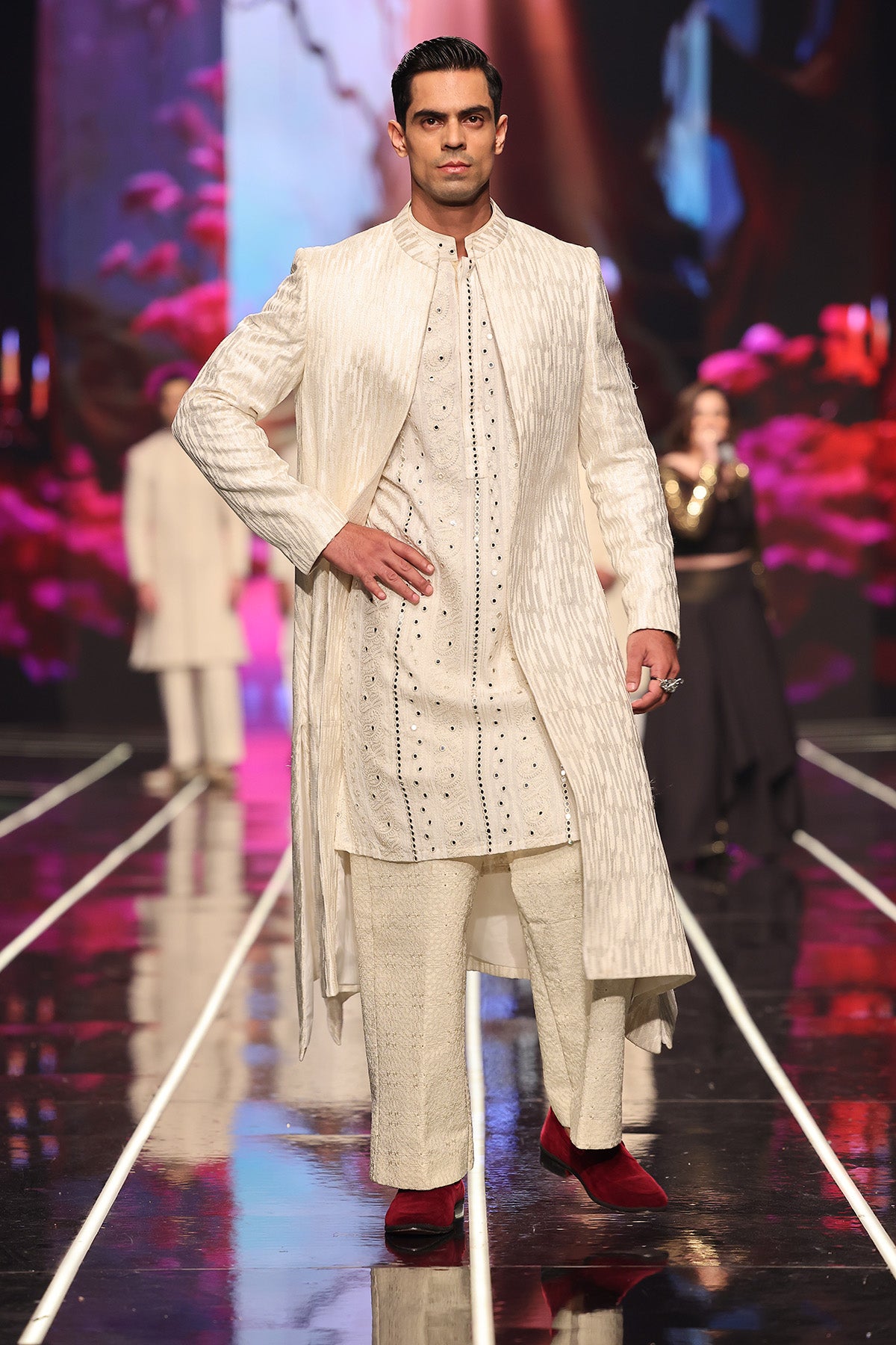 Sherwani - SH03OW001