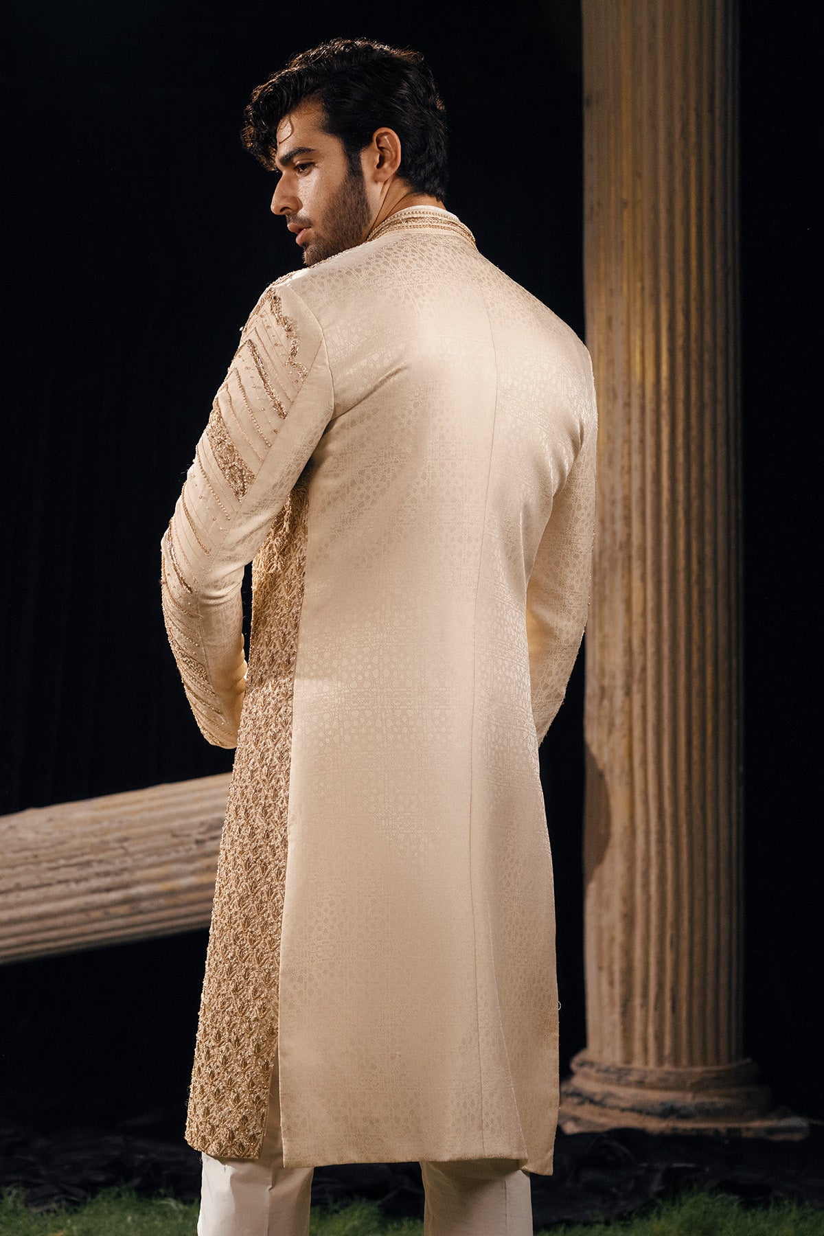 Sherwani - SH04DG001