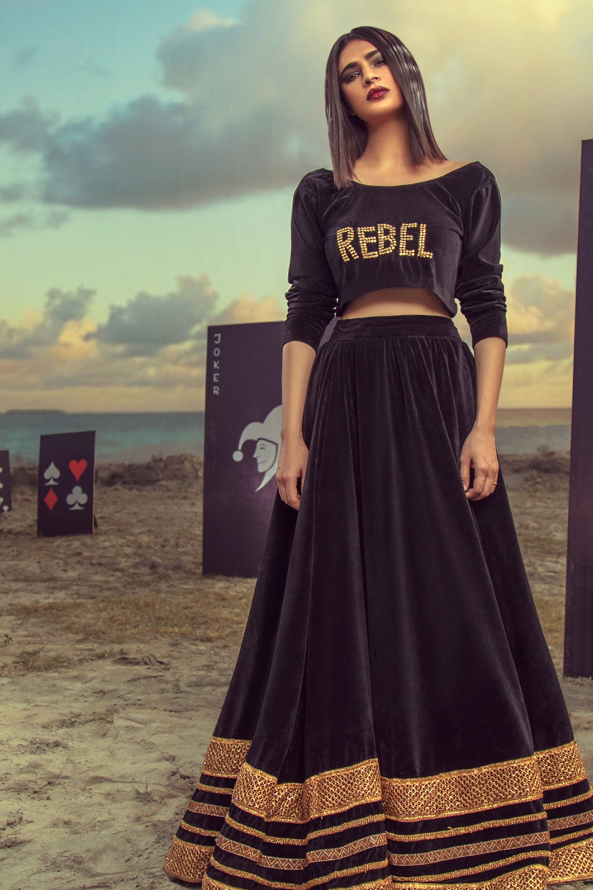 Womens Wear - D01B001