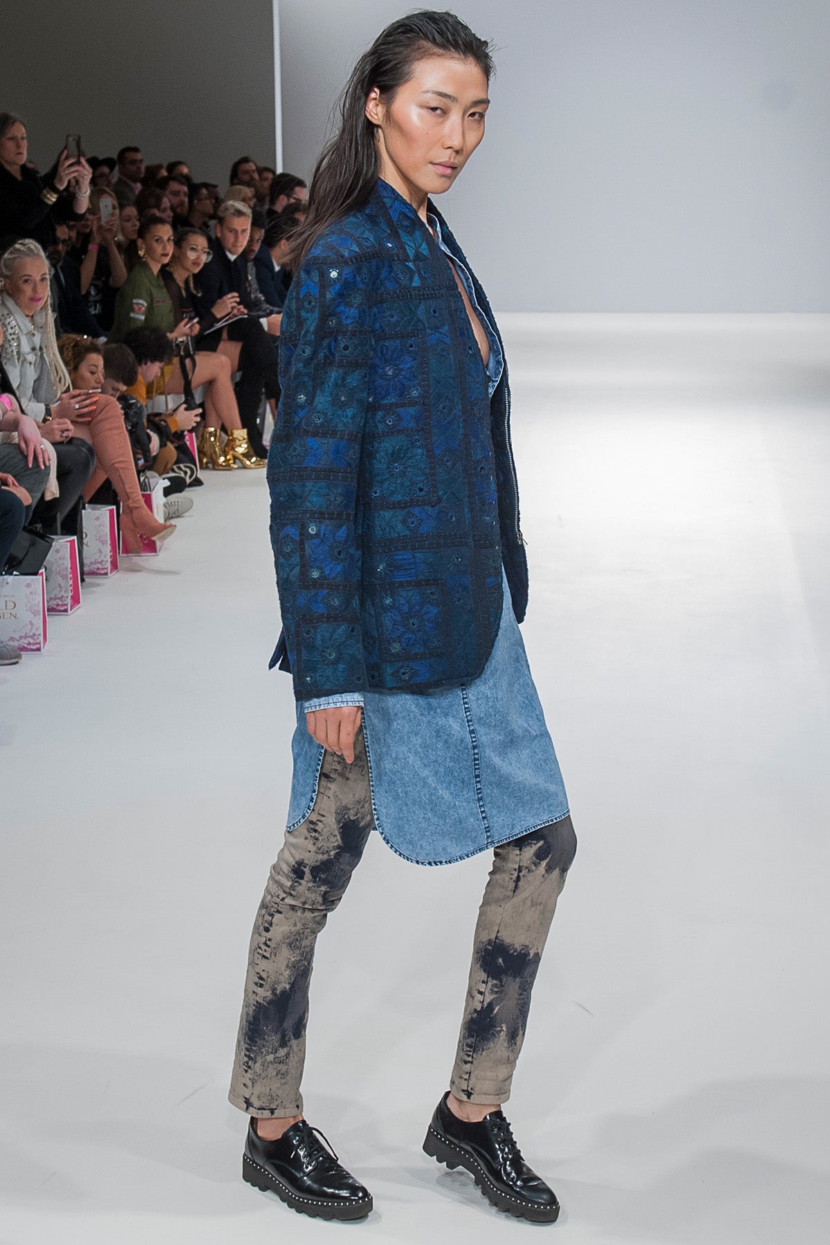 Womens Wear - JP03NB001