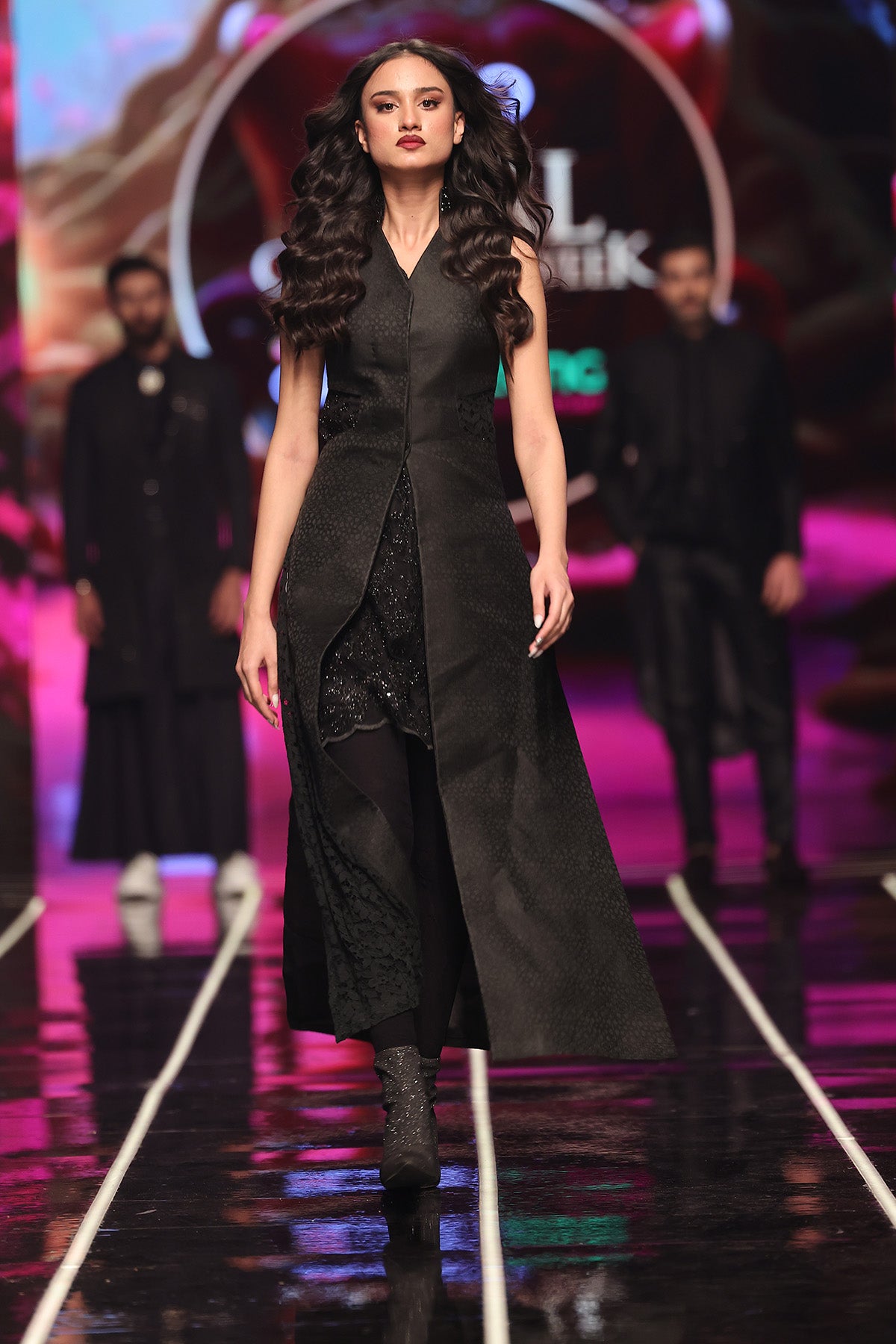 Womens Wear - SH01B001