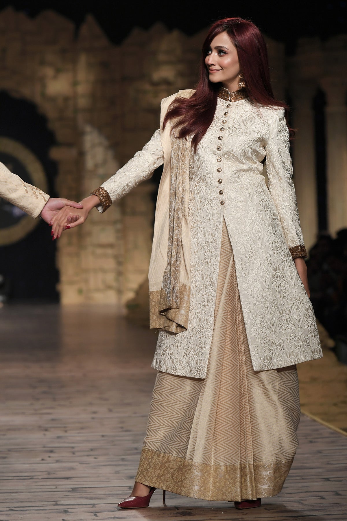 Womens Wear - SH03OW001